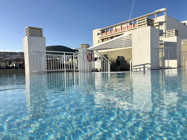 3 soverom Leilighet til salgs i Salamanca, Santa Cruz de Tenerife med svømmebasseng garasje - € 472 000 (Ref: 9801327)