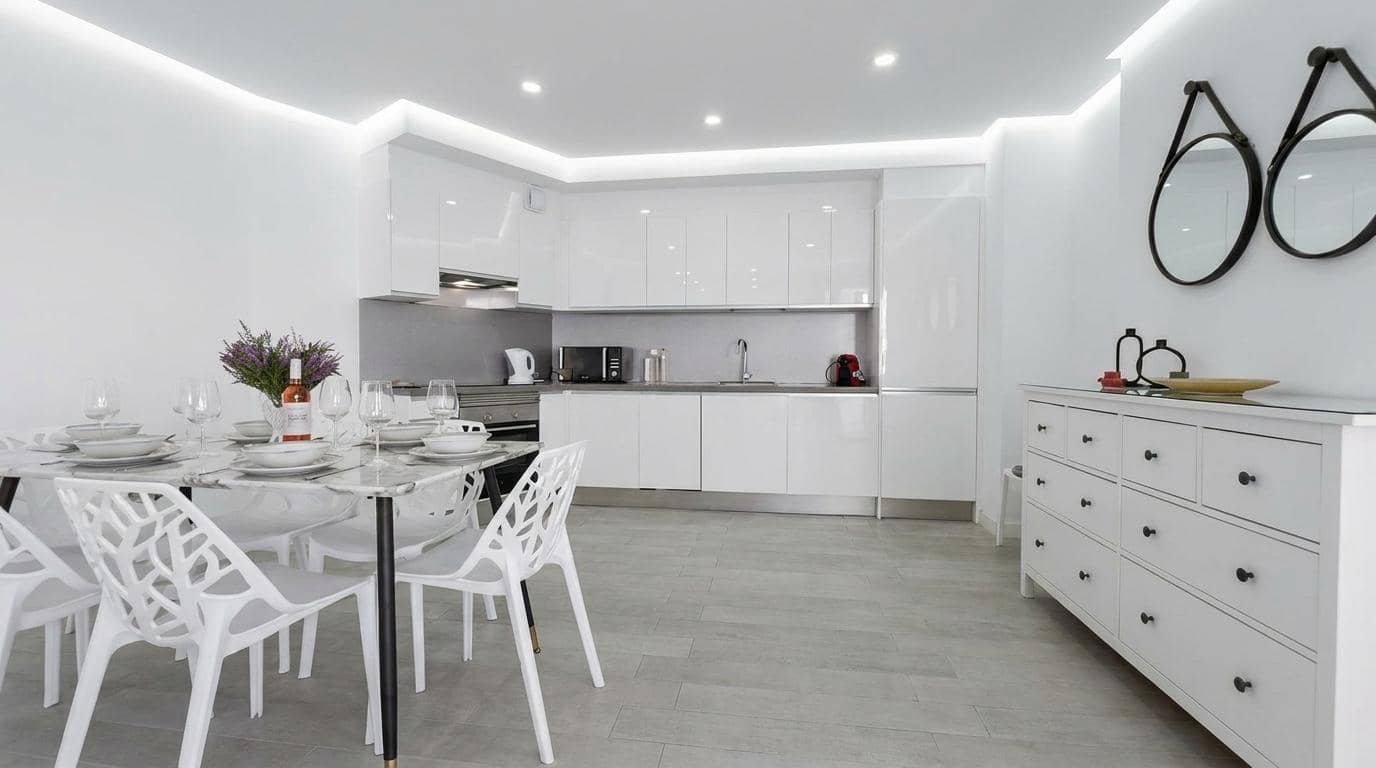 3 bedroom Apartment for sale in Playa Paraiso with pool garage - € 660,000 (Ref: 9839443)