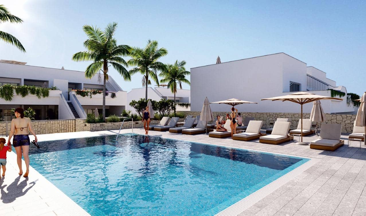2 bedroom Apartment for sale in El Medano with garage - € 416,215 (Ref: 9846562)