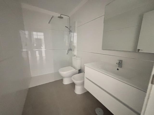 1 chambre Appartement à vendre à San Isidro de Abona, Granadilla de Abona avec garage - 161 512 € (Ref: 9851892)