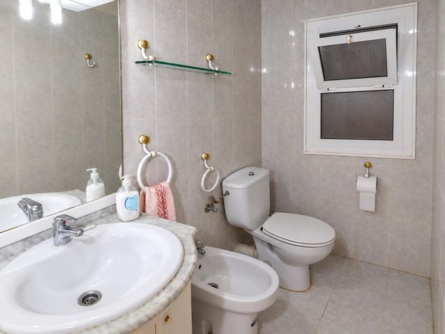 4 soverom Hus til salgs i Alcanar - € 75 000 (Ref: 10180657)
