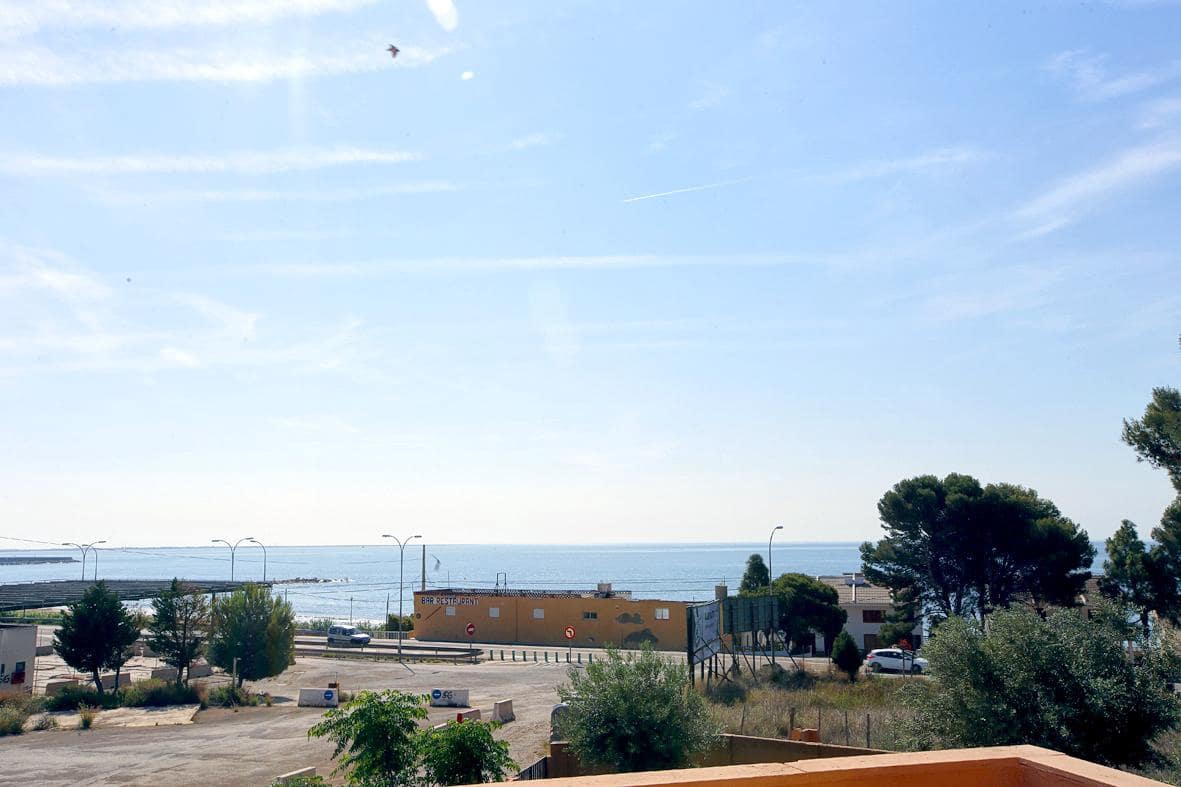 2 bedroom Flat for sale in Alcanar with garage - € 146,200 (Ref: 7786360)