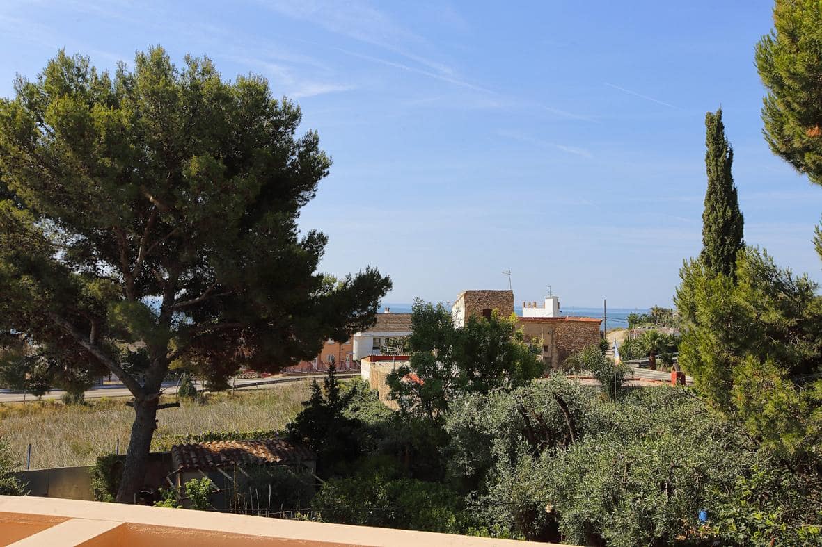 2 bedroom Flat for sale in Alcanar with garage - € 146,200 (Ref: 7786360)