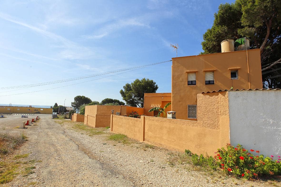 2 bedroom Flat for sale in Alcanar with garage - € 146,200 (Ref: 7786360)