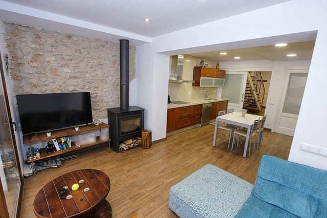 4 slaapkamer Rijtjeshuis te koop in Alcanar met garage - € 349.000 (Ref: 7786373)