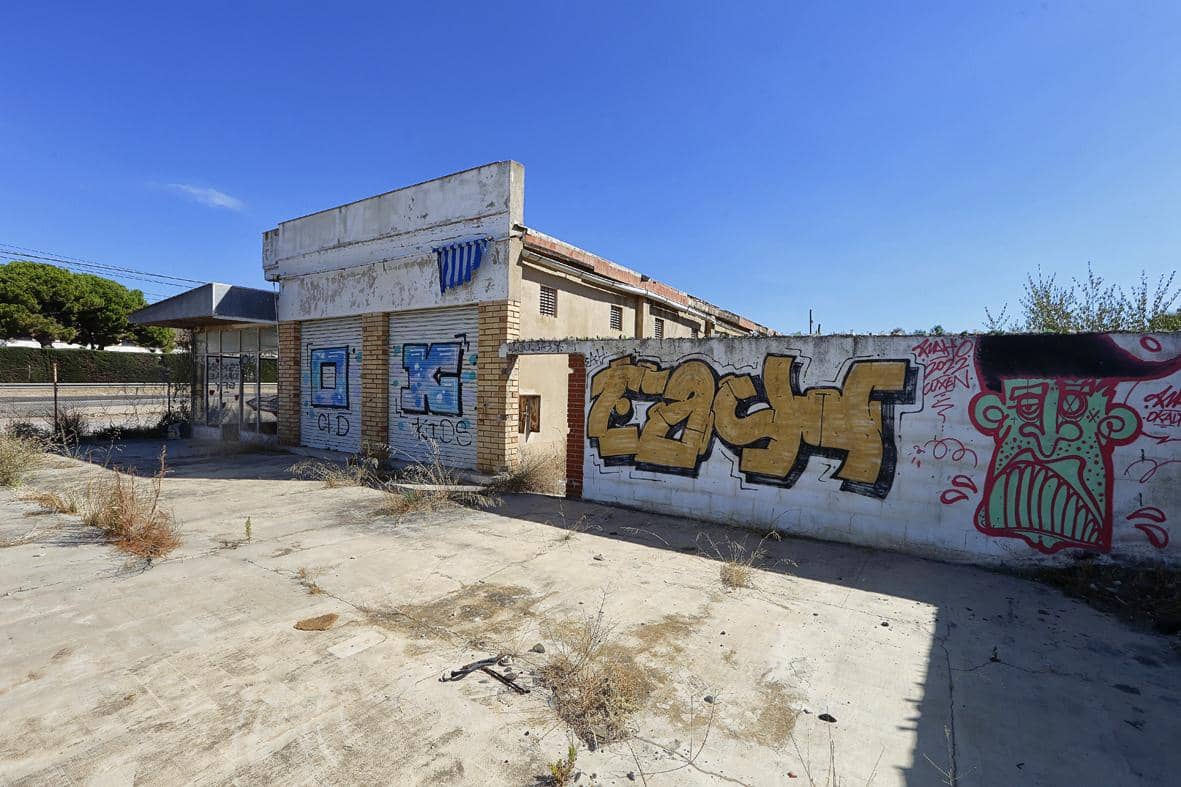 Virksomhed til salg i Les Cases d'Alcanar - € 135.000 (Ref: 7786387)