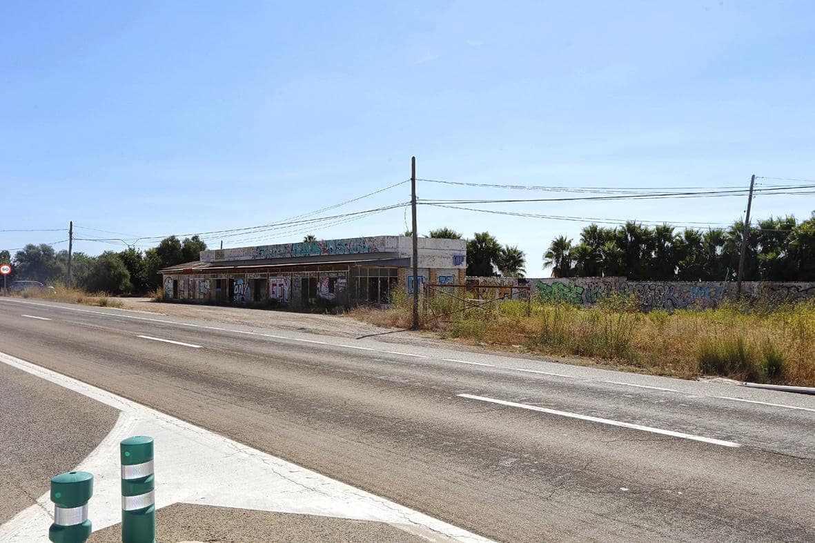 Virksomhed til salg i Les Cases d'Alcanar - € 135.000 (Ref: 7786387)