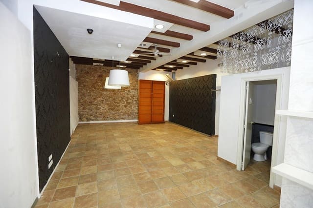 Commercial for sale in Alcanar - € 34,000 (Ref: 7786395)