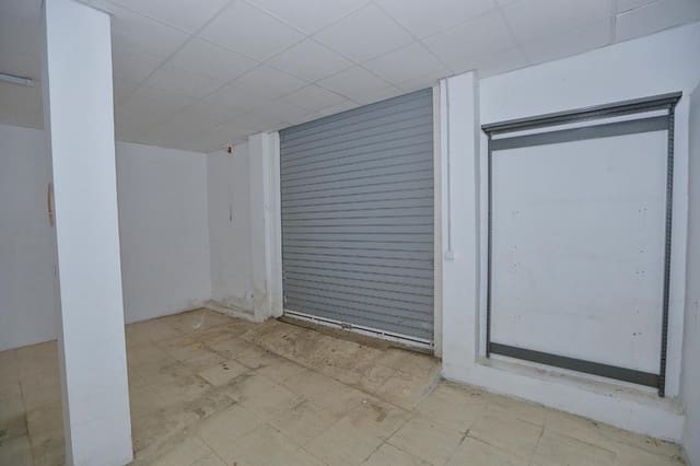 Commercial for rent in Alcanar - € 2,000 (Ref: 7786400)