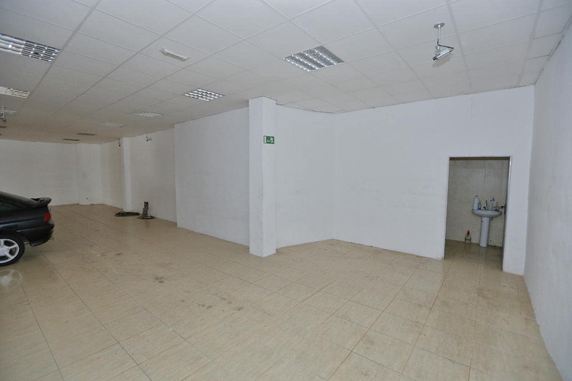 Erhverv til leje i Alcanar - € 2.000 (Ref: 7786400)