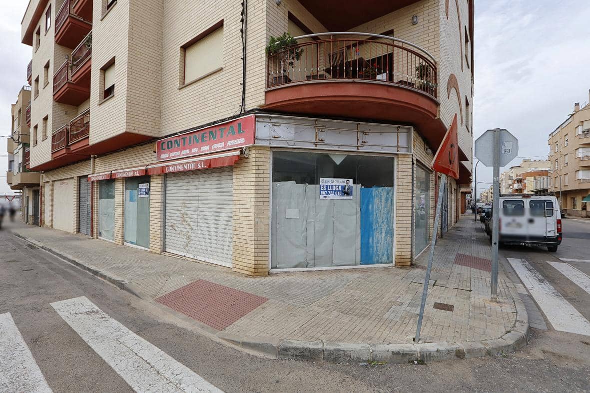 Erhverv til leje i Alcanar - € 2.000 (Ref: 7786400)