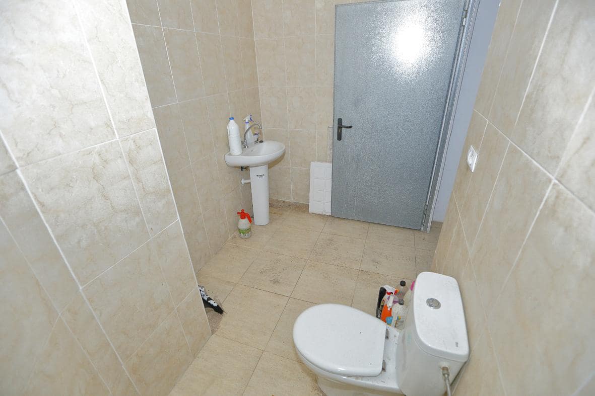 Erhverv til leje i Alcanar - € 2.000 (Ref: 7786400)