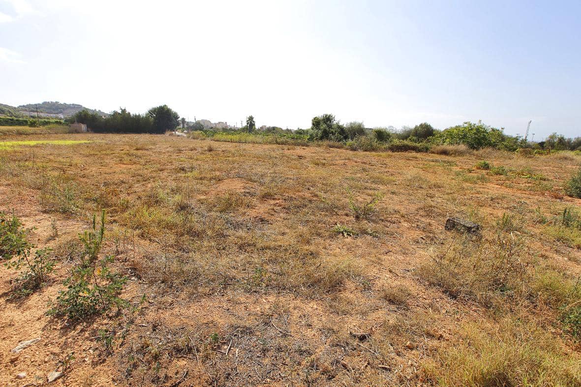 Grunde uden byggetilladelser til salg i Alcanar - € 30.000 (Ref: 7786408)