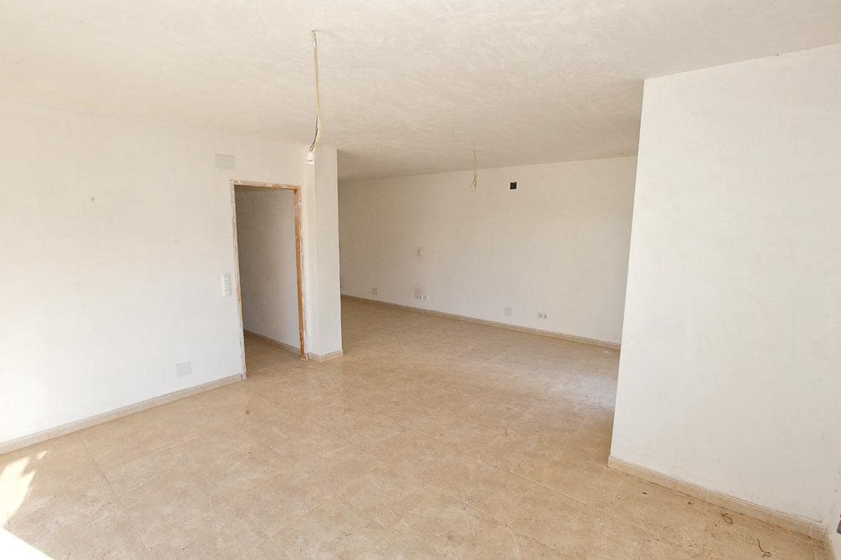 Apartment for sale in Sant Carles de la Rapita - € 530,000 (Ref: 7786415)