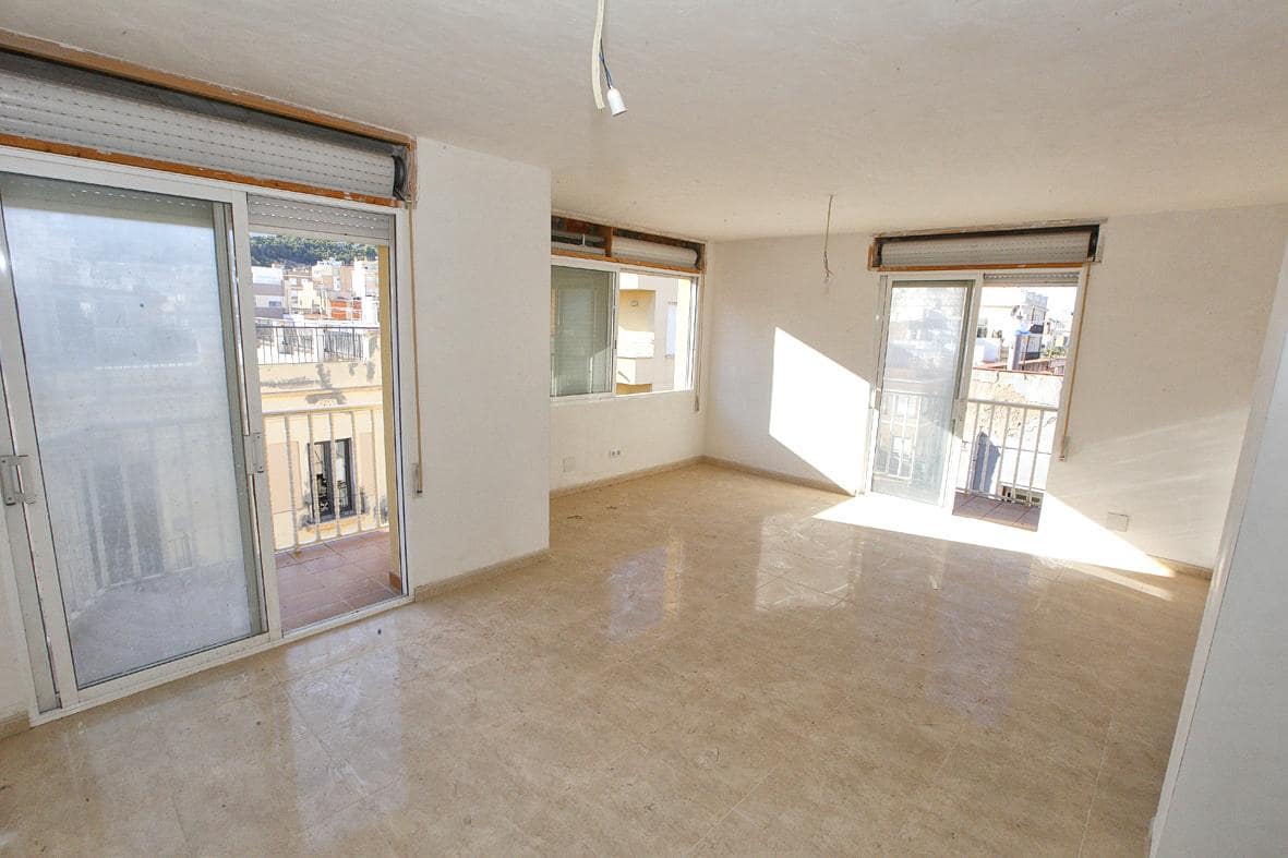 Apartment for sale in Sant Carles de la Rapita - € 530,000 (Ref: 7786415)