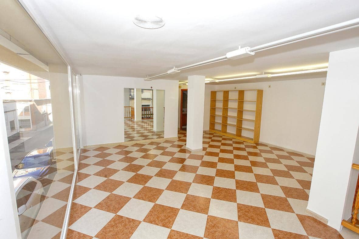 Apartment for sale in Sant Carles de la Rapita - € 530,000 (Ref: 7786415)