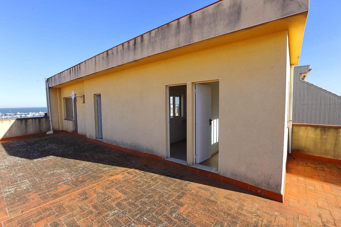 Apartment for sale in Sant Carles de la Rapita - € 530,000 (Ref: 7786415)