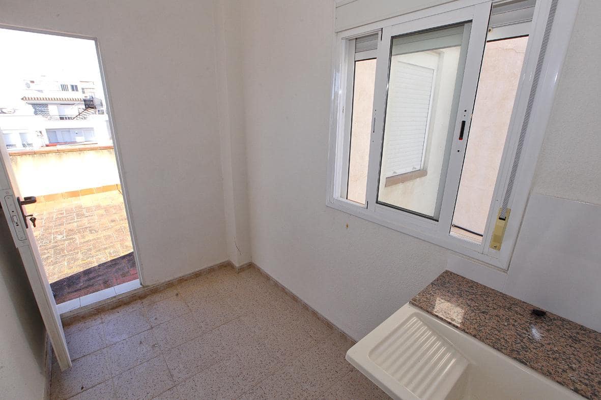 Apartment for sale in Sant Carles de la Rapita - € 530,000 (Ref: 7786415)