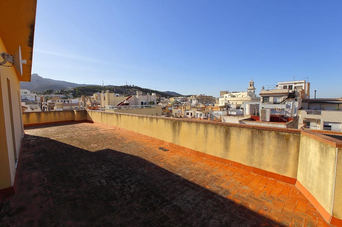 Apartment for sale in Sant Carles de la Rapita - € 530,000 (Ref: 7786415)