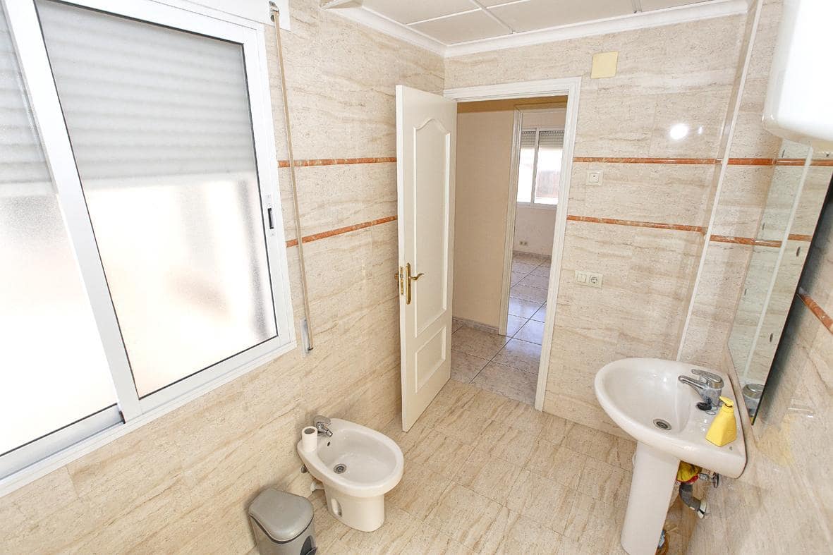 Apartment for sale in Sant Carles de la Rapita - € 530,000 (Ref: 7786415)