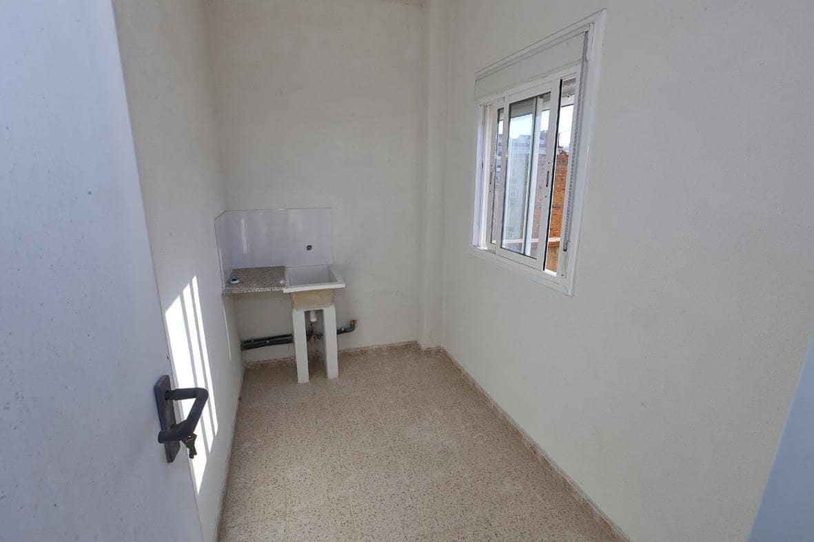 Apartment for sale in Sant Carles de la Rapita - € 530,000 (Ref: 7786415)