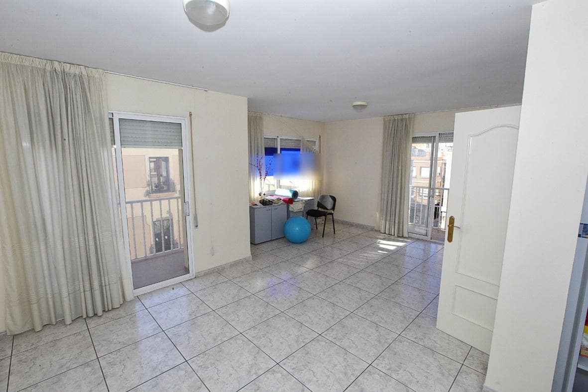 Apartment for sale in Sant Carles de la Rapita - € 530,000 (Ref: 7786415)