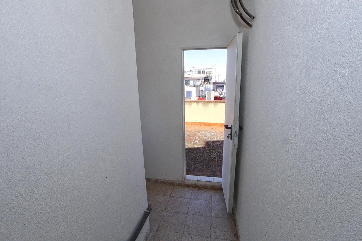 Apartment for sale in Sant Carles de la Rapita - € 530,000 (Ref: 7786415)