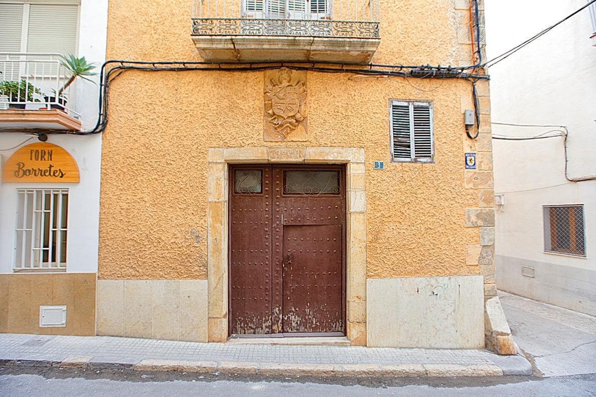 7 soveværelse Byhus til salg i Alcanar - € 220.000 (Ref: 7986372)