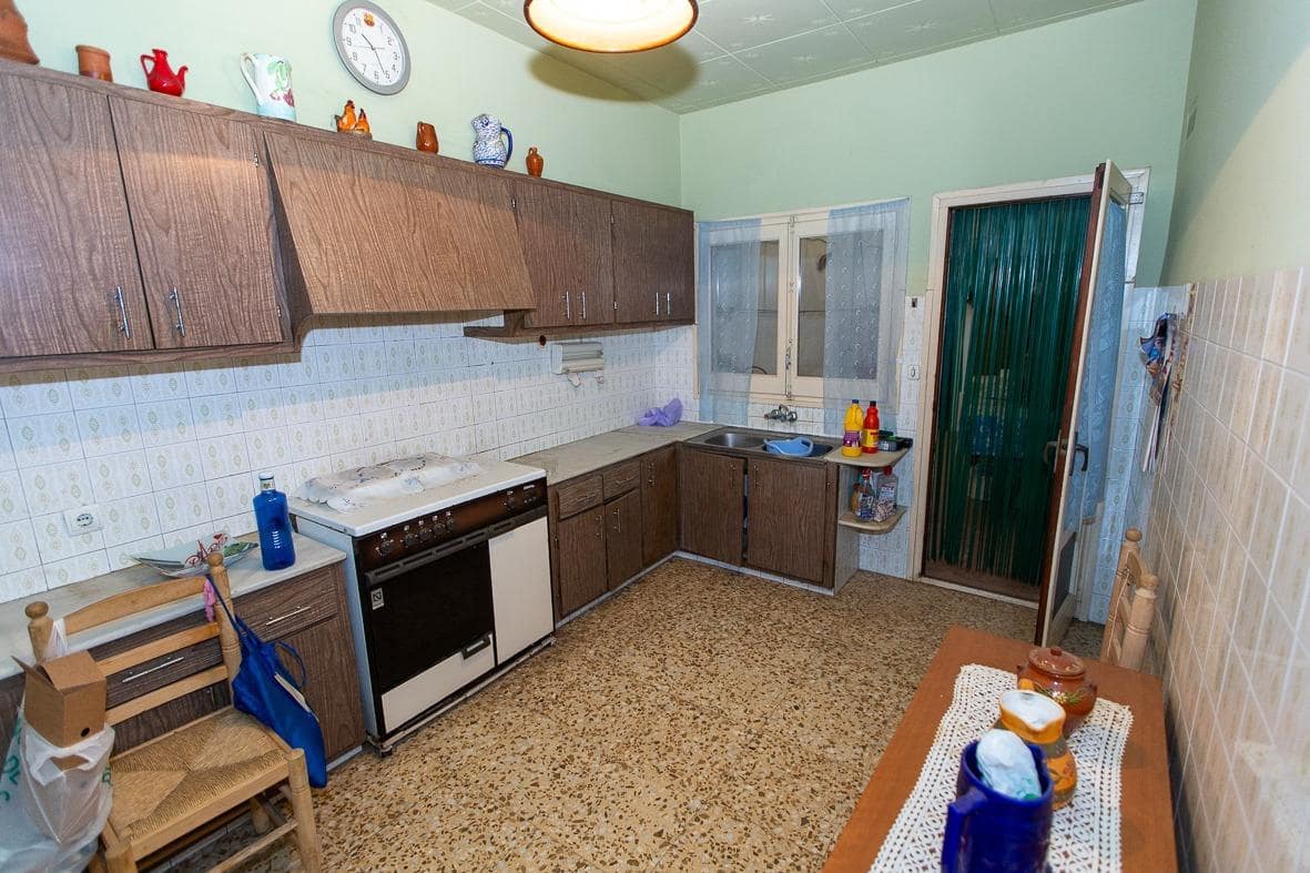 5 soveværelse Byhus til salg i Alcanar med garage - € 209.500 (Ref: 8469387)