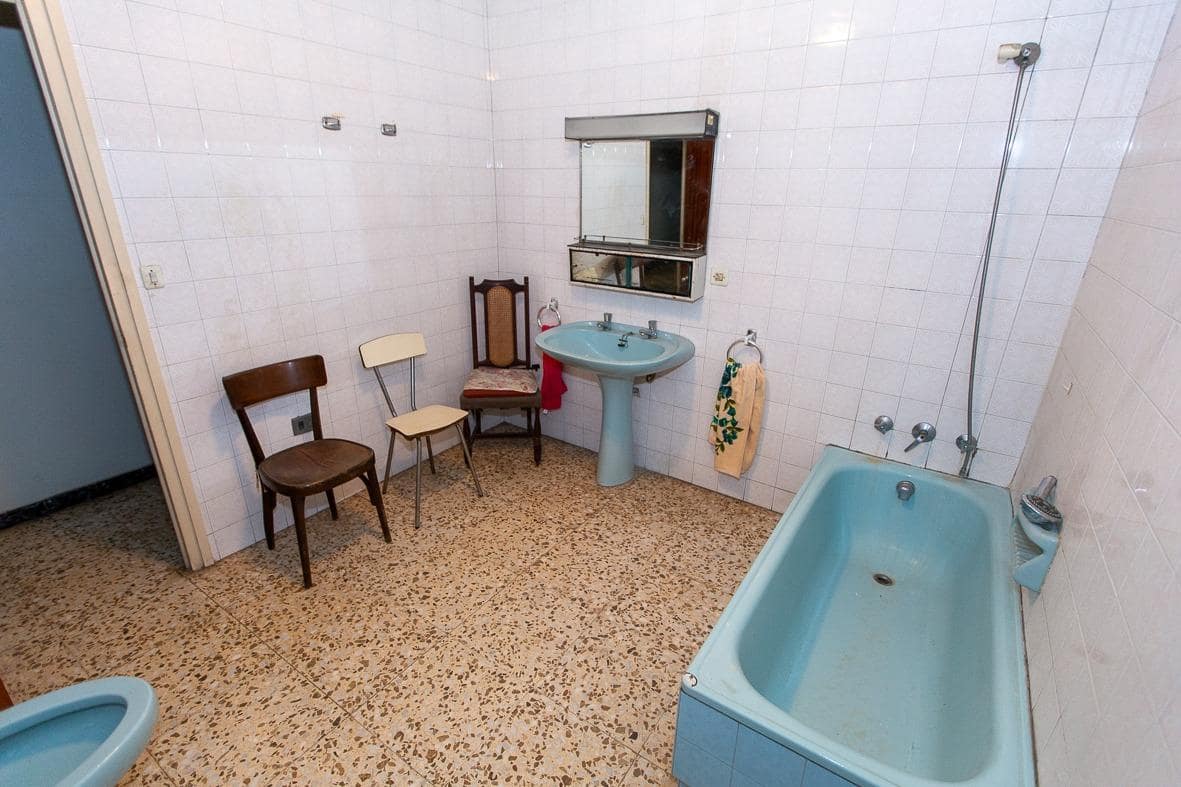 5 soveværelse Byhus til salg i Alcanar med garage - € 209.500 (Ref: 8469387)