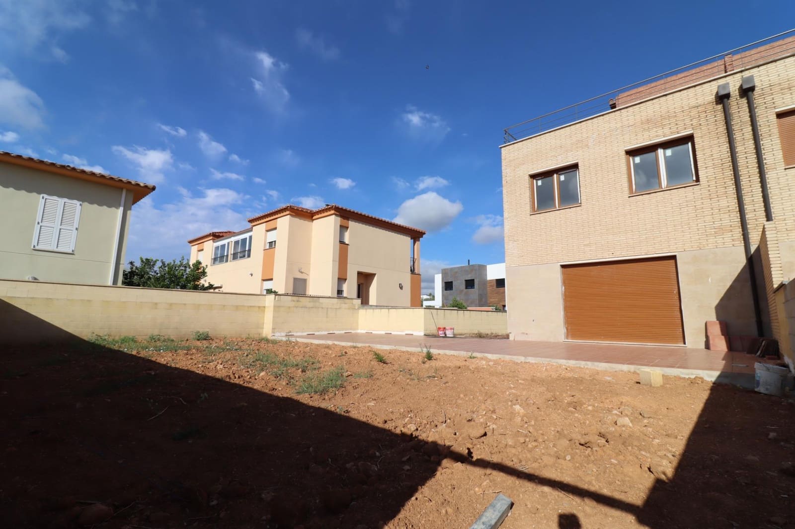 3 soveværelse Semi-Rækkehus til salg i Ulldecona med swimmingpool garage - € 220.000 (Ref: 8676148)