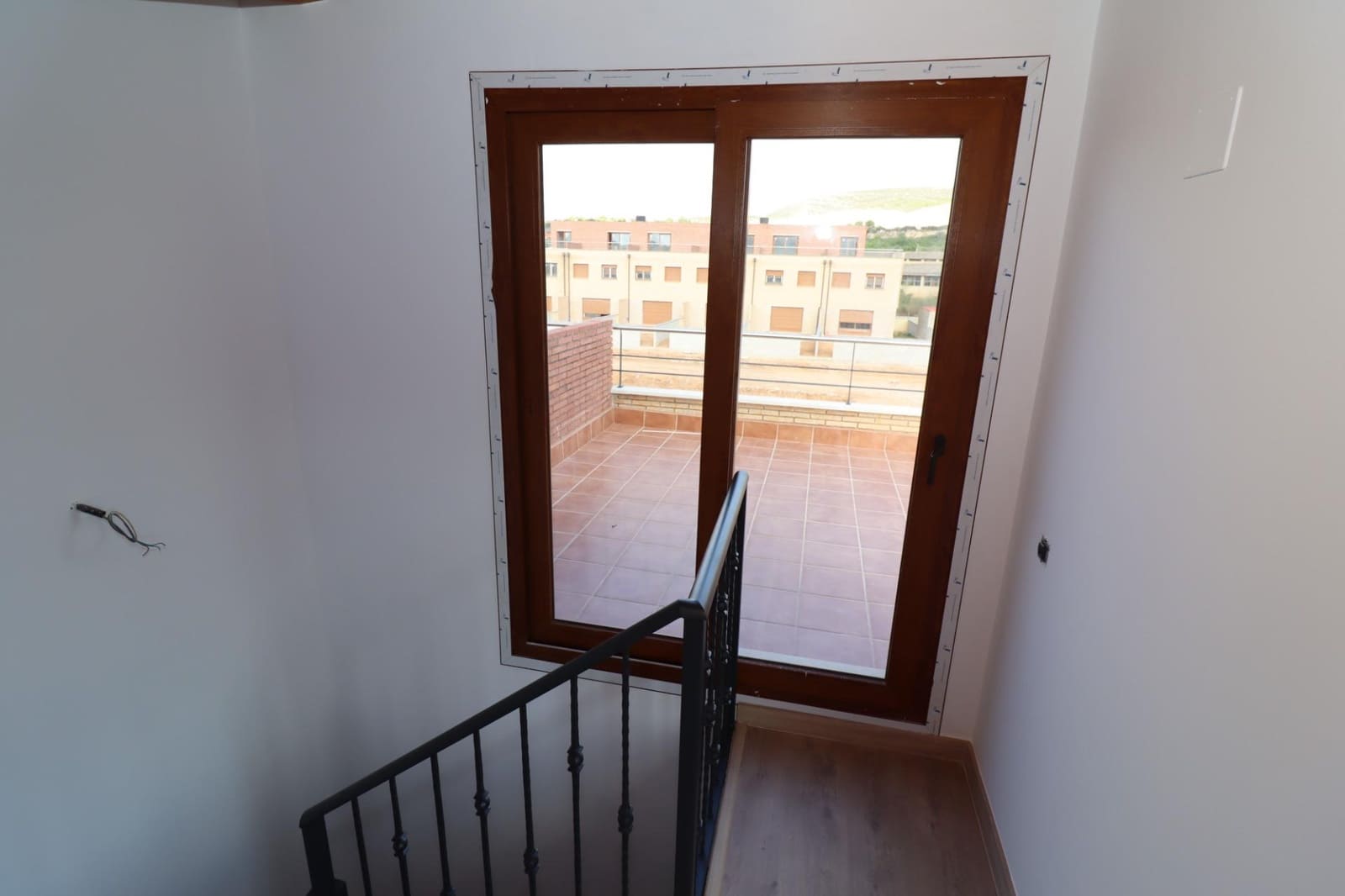 3 soveværelse Semi-Rækkehus til salg i Ulldecona med swimmingpool garage - € 220.000 (Ref: 8676148)