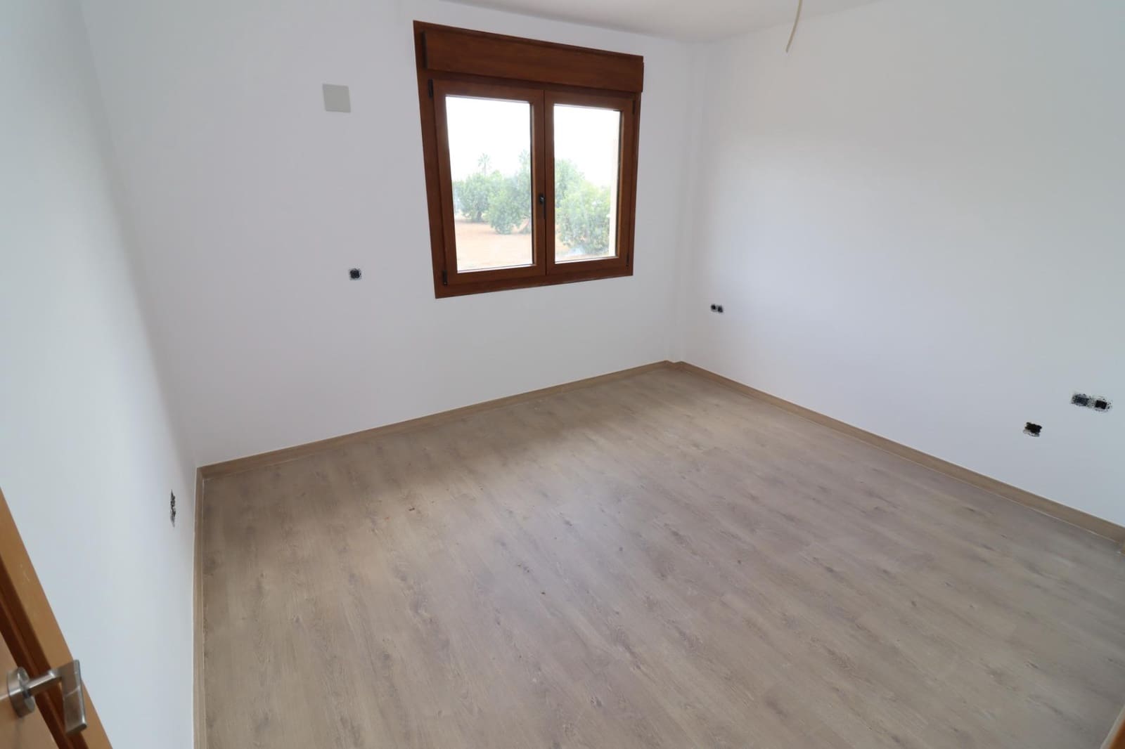 3 soveværelse Semi-Rækkehus til salg i Ulldecona med swimmingpool garage - € 220.000 (Ref: 8676148)