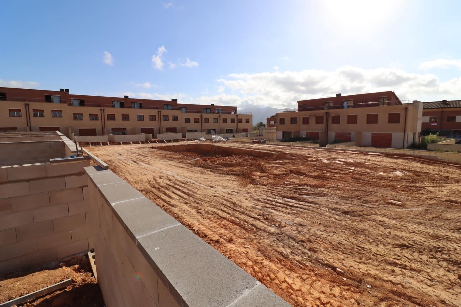 3 soveværelse Semi-Rækkehus til salg i Ulldecona med swimmingpool garage - € 220.000 (Ref: 8676148)