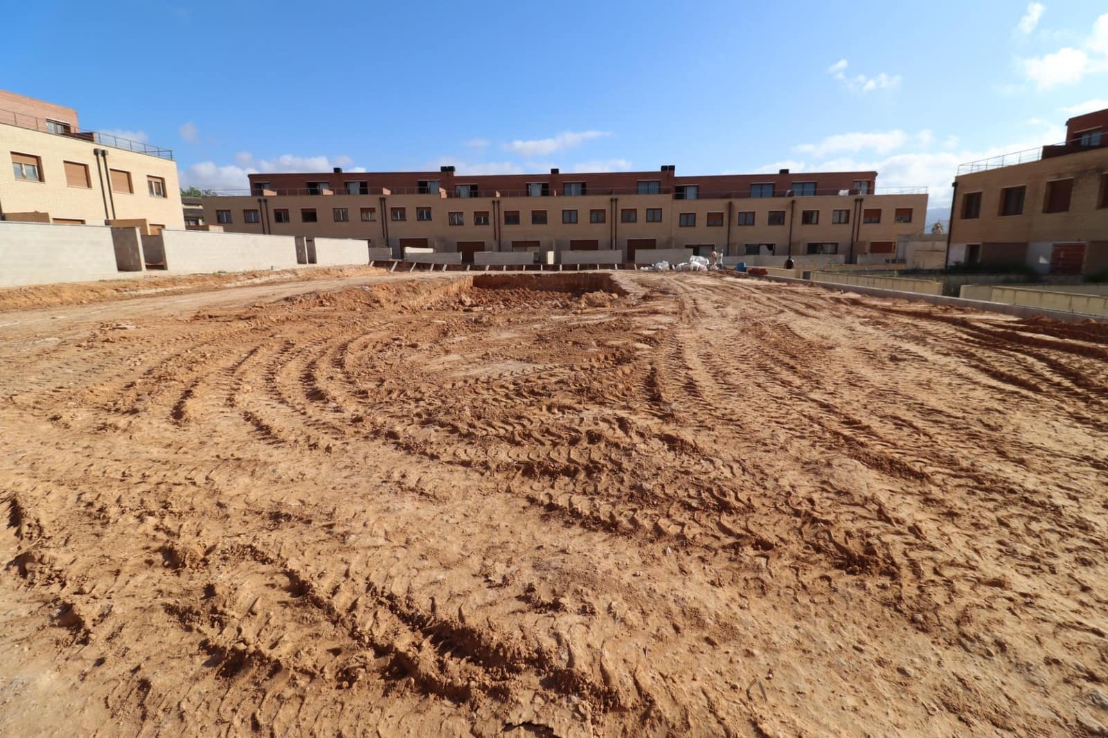 3 soveværelse Semi-Rækkehus til salg i Ulldecona med swimmingpool garage - € 220.000 (Ref: 8676148)