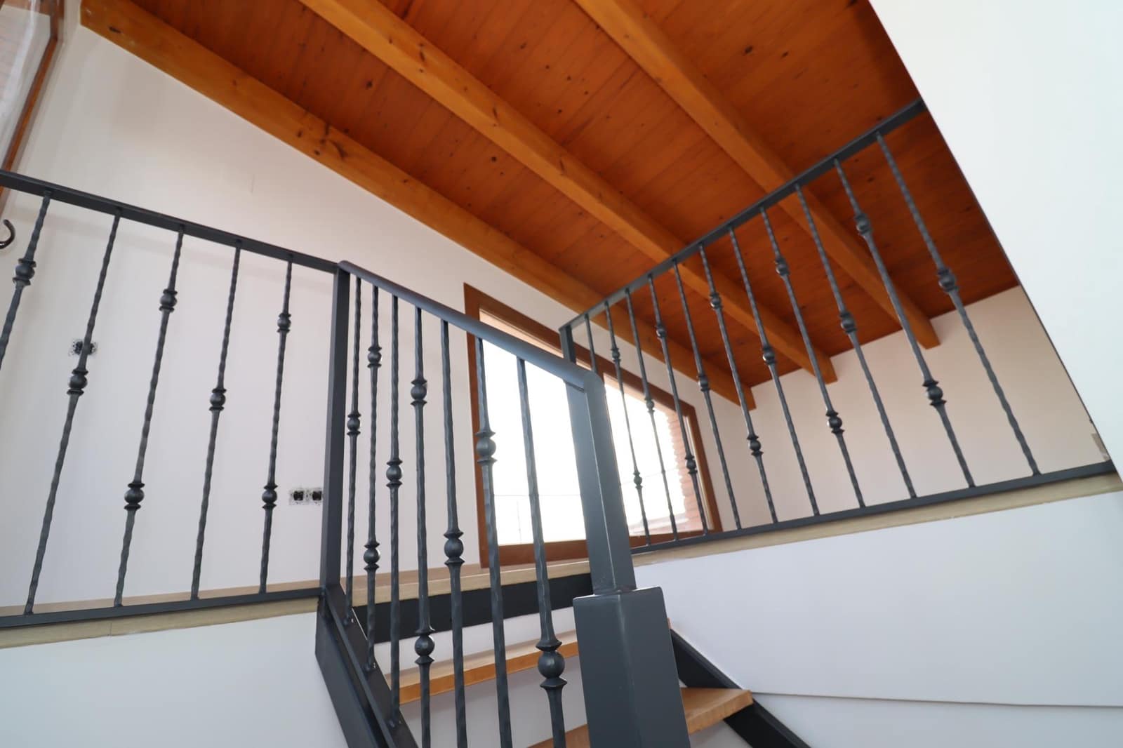 3 soverom Kjedet enebolig til salgs i Ulldecona med svømmebasseng garasje - € 220 000 (Ref: 8676148)