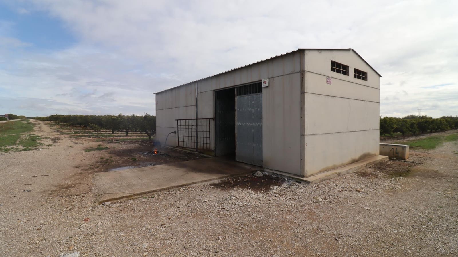 Grunde uden byggetilladelser til salg i San Rafael del Rio / Sant Rafael del Riu - € 350.000 (Ref: 8869625)