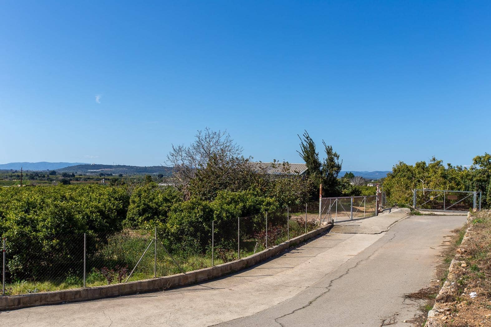 Grunde uden byggetilladelser til salg i Alcanar - € 147.500 (Ref: 8905469)