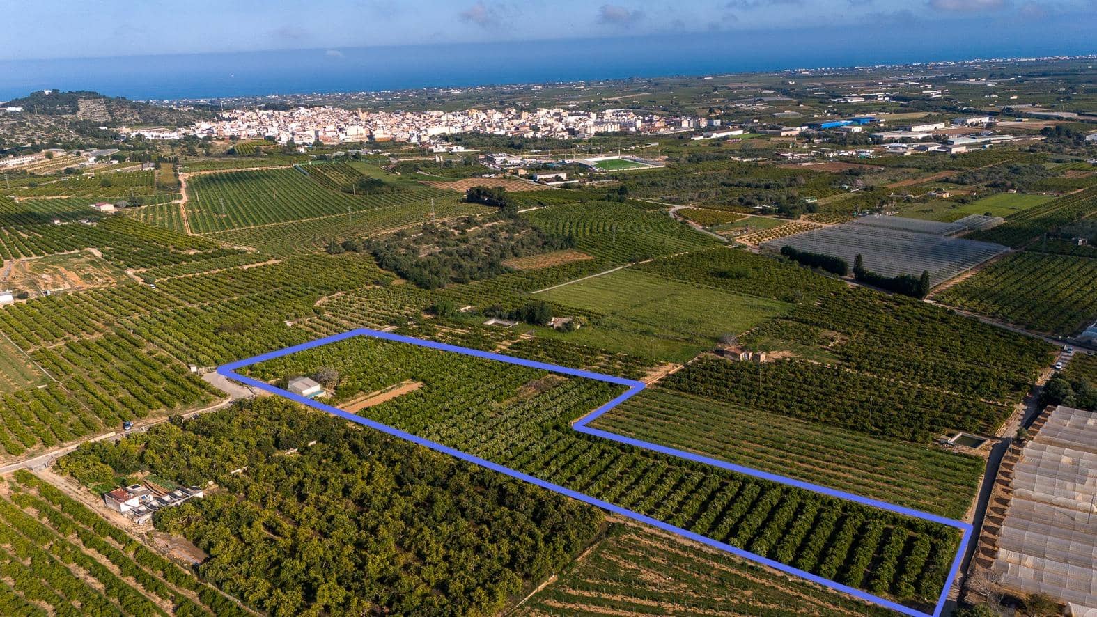 Grunde uden byggetilladelser til salg i Alcanar - € 147.500 (Ref: 8905469)