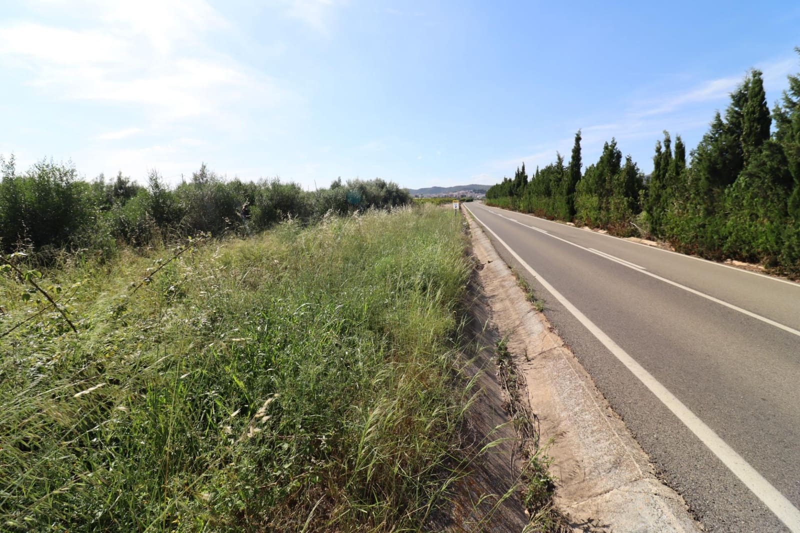 Grunde uden byggetilladelser til salg i Alcanar - € 38.000 (Ref: 9001624)