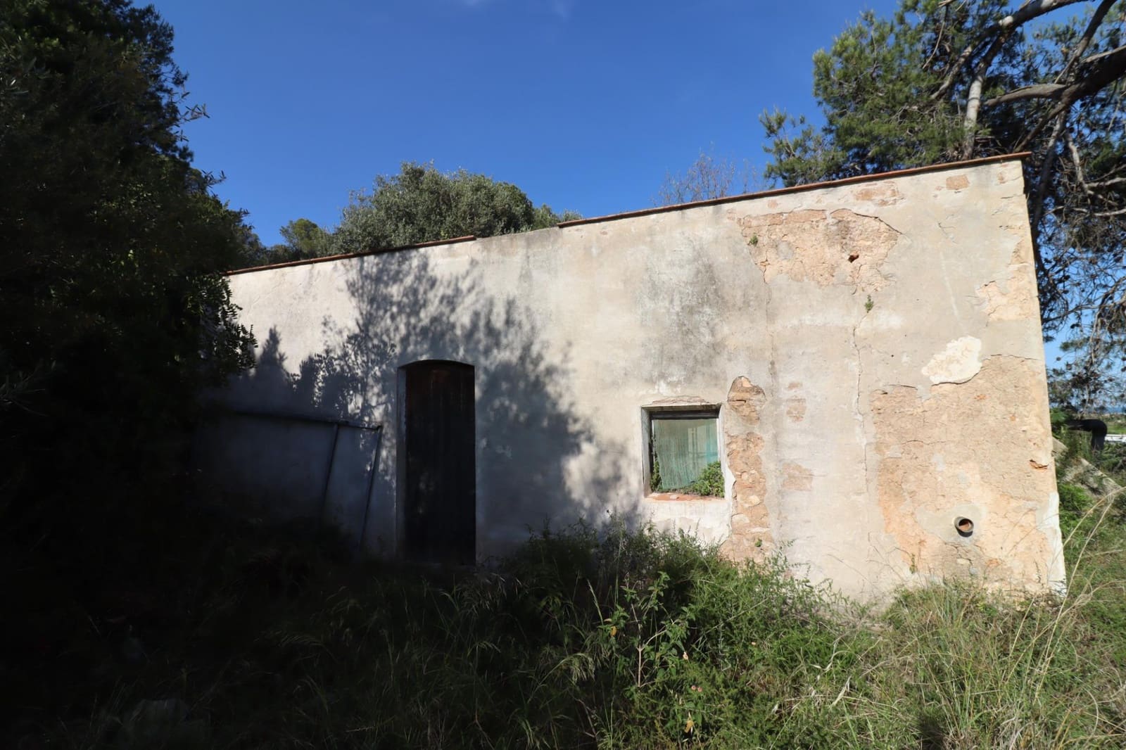 Grunde uden byggetilladelser til salg i Alcanar - € 75.000 (Ref: 9001625)