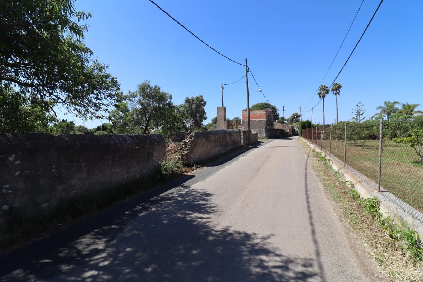 Grunde uden byggetilladelser til salg i Les Cases d'Alcanar - € 148.500 (Ref: 9001626)