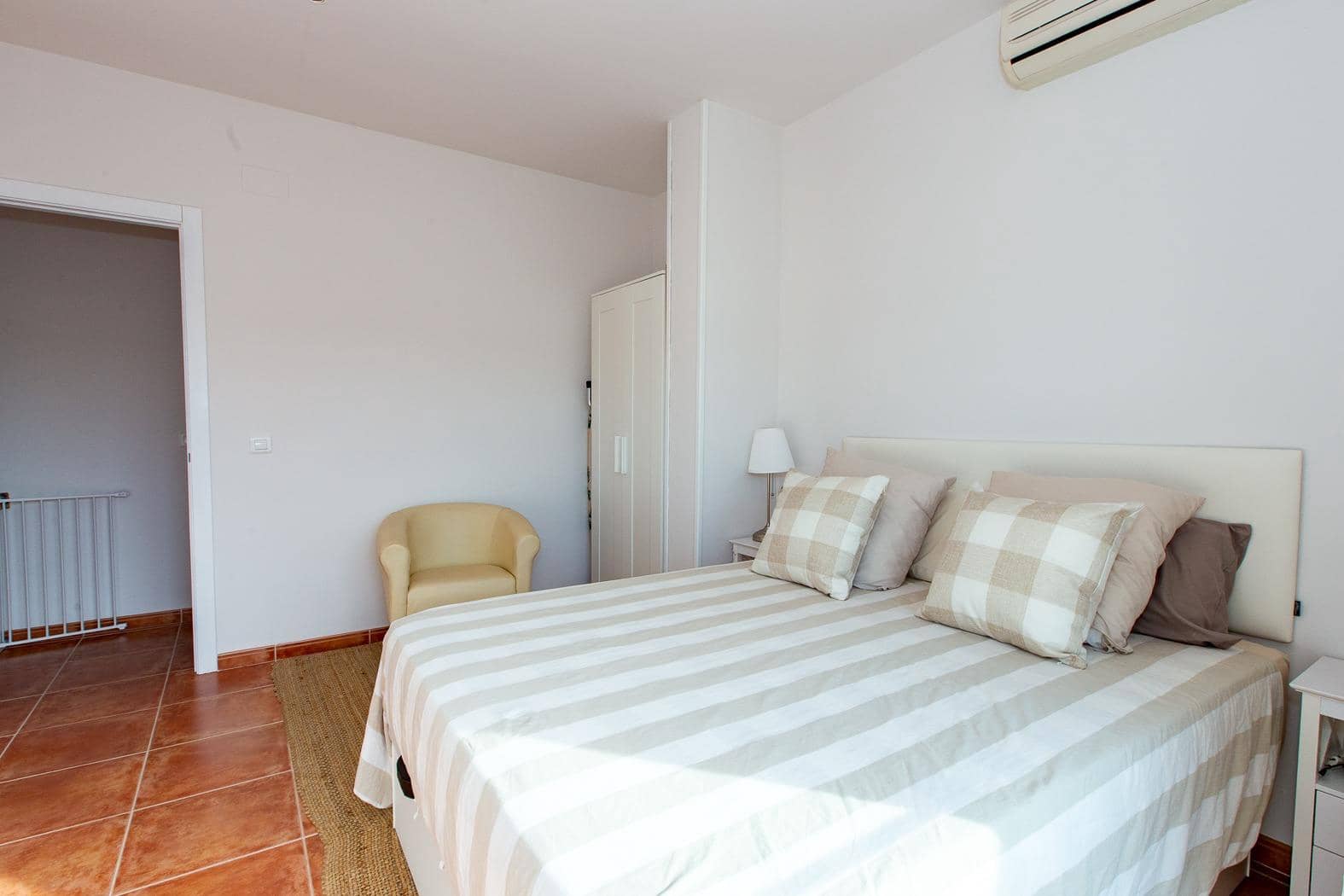 3 bedroom Apartment for sale in Alcanar with garage - € 195,000 (Ref: 9108648)