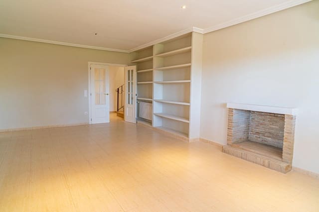 4 soverom Villa til salgs i Les Cases d'Alcanar, Alcanar - € 415 000 (Ref: 9183653)