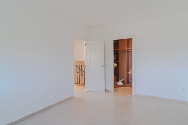 4 soverom Villa til salgs i Les Cases d'Alcanar, Alcanar - € 415 000 (Ref: 9183653)