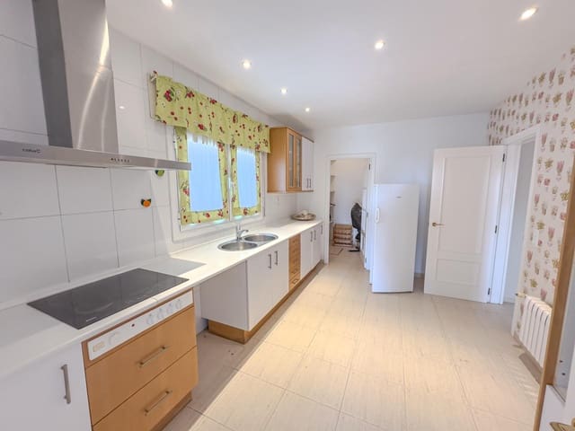 4 soverom Villa til salgs i Les Cases d'Alcanar, Alcanar - € 415 000 (Ref: 9183653)