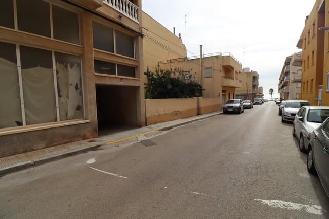 Garage til salg i Alcanar - € 25.000 (Ref: 9200470)