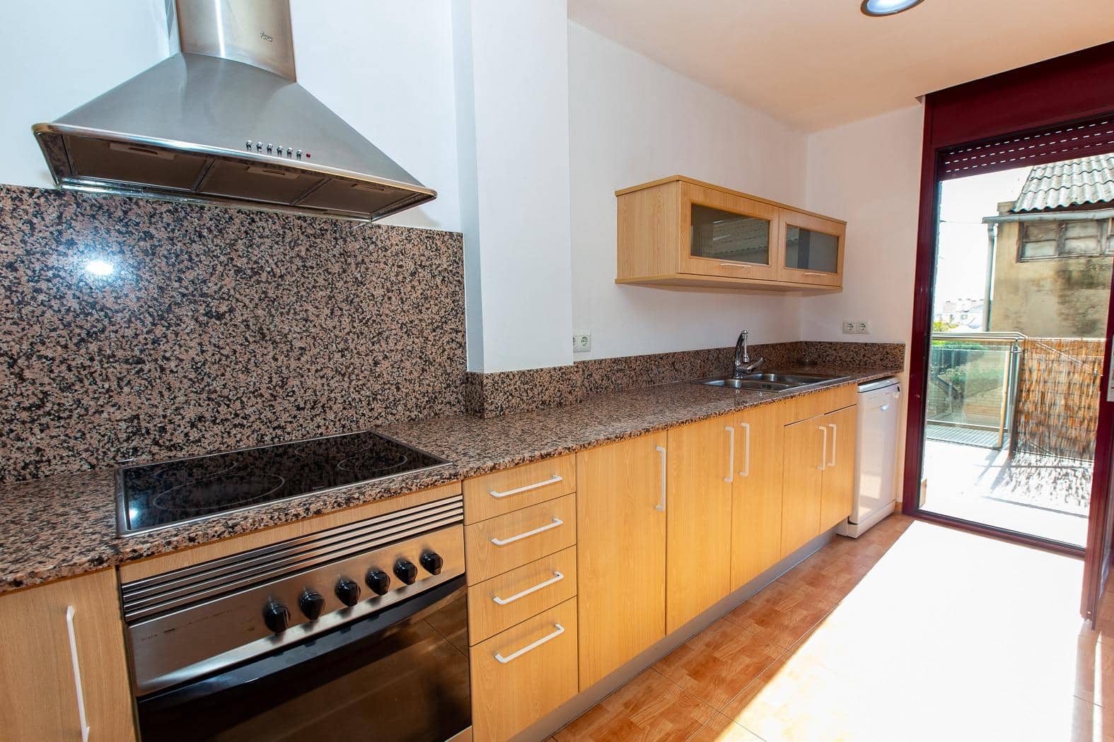 2 soveværelse Lejlighed til salg i Sant Carles de la Rapita med swimmingpool - € 183.750 (Ref: 9243408)