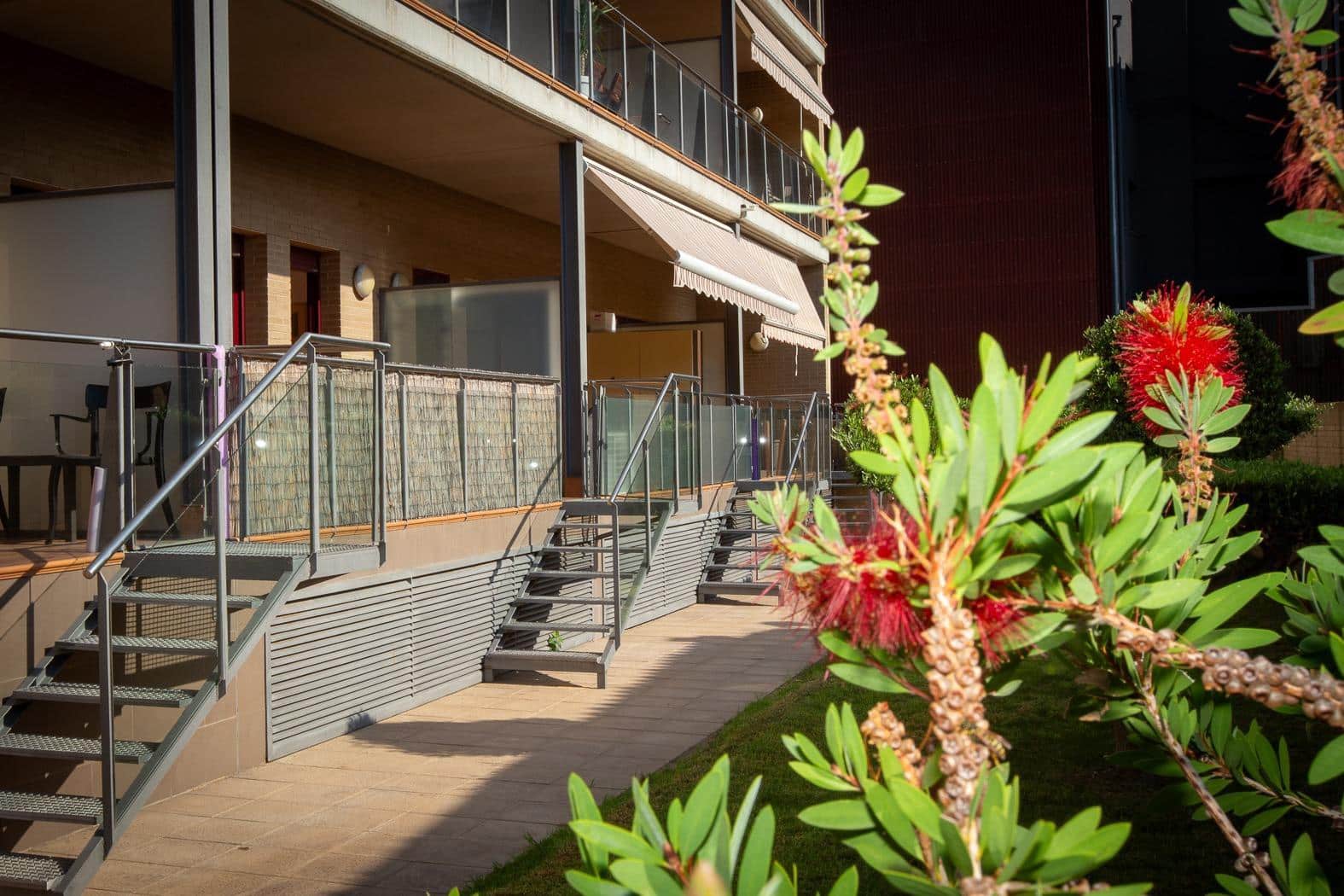 2 soveværelse Lejlighed til salg i Sant Carles de la Rapita med swimmingpool - € 183.750 (Ref: 9243408)