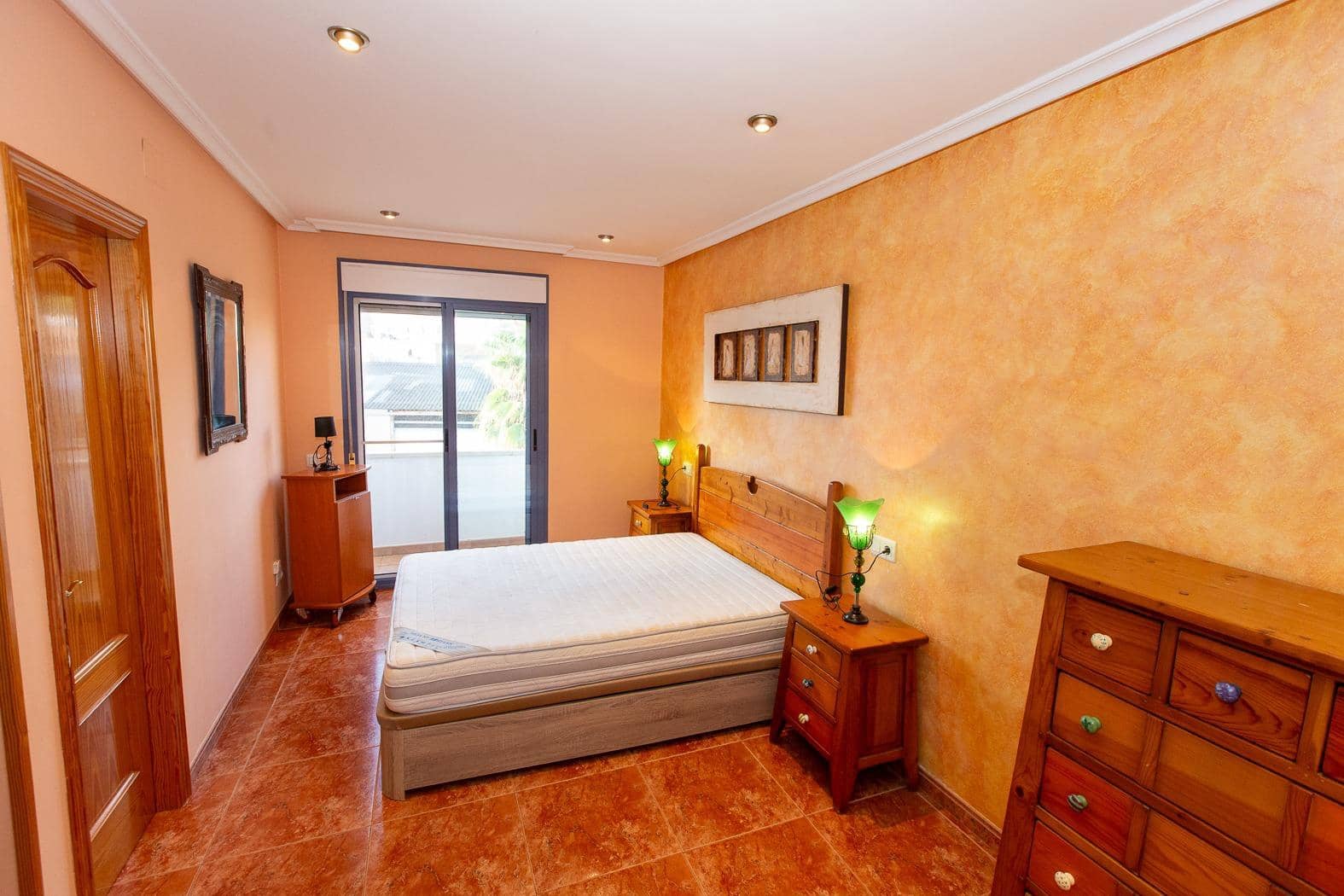 3 bedroom Townhouse for sale in Alcanar with garage - € 233,300 (Ref: 9312870)